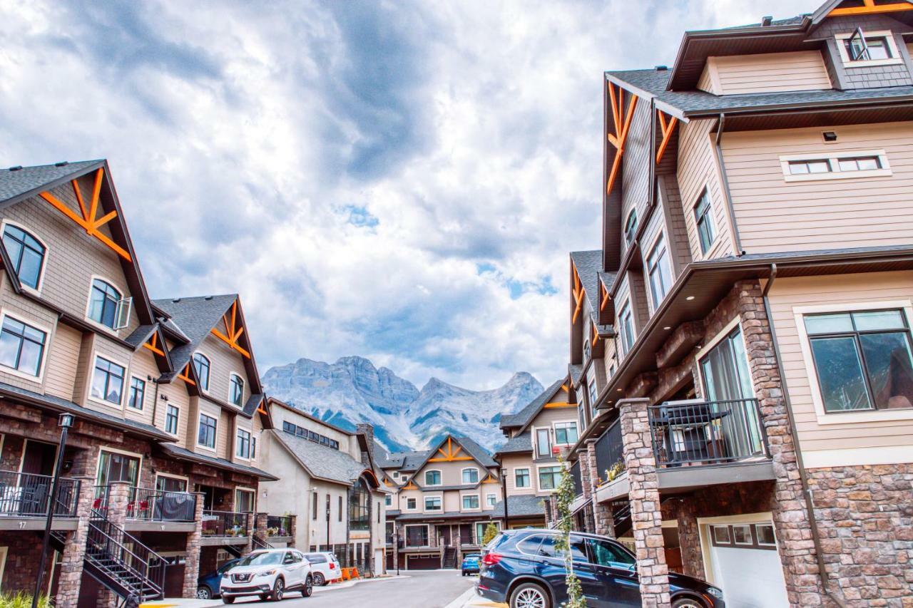 Nomad By Samsara Resort - Panorama Top View - 4Br & 5Bth Canmore Exterior foto